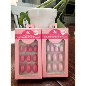 Olive and June The Super Stick Manicure Pink Short Oval Press on Nails New